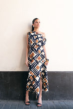 Cargar imagen en el visor de la galería, CUERPO ASIMÉTRICO ESTAMPADO