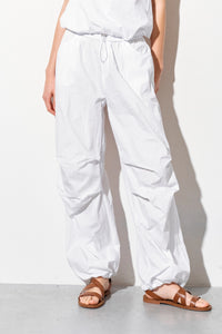 THE WHITE PARACHOUTE PANTS