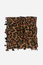 Load image into Gallery viewer, PASHMINA ANIMAL PRINT SYMPHORINE