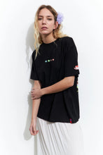 Cargar imagen en el visor de la galería, REMERA SIRENAS SYMPHORINE