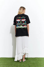 Cargar imagen en el visor de la galería, REMERA SIRENAS SYMPHORINE