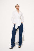 Cargar imagen en el visor de la galería, THE HIGH LOW SHIRT