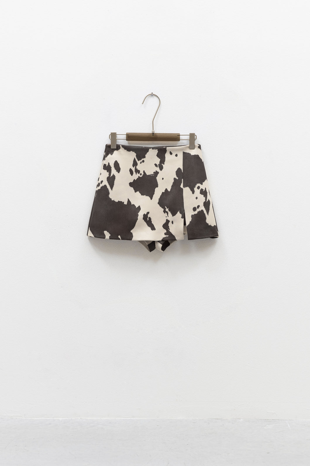 THE PRINTED SKORT