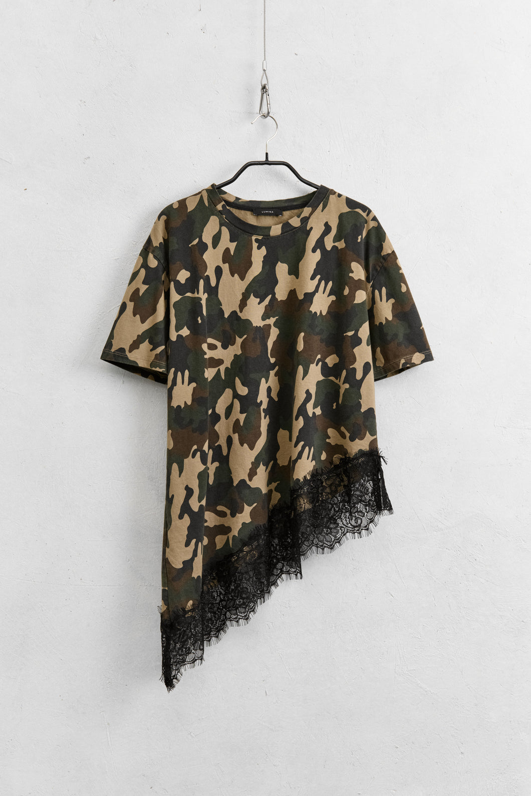 CAMO T SHIRT WITH LACE