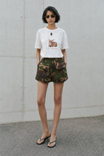 Cargar imagen en el visor de la galería, THE BAMBI CROCHET GRAPHIC TEE