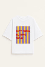 Cargar imagen en el visor de la galería, THE BUSY DOING NOTHING  GRAPHIC TEE