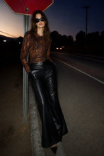 Cargar imagen en el visor de la galería, THE ANIMALIER CORSET MESH TOP