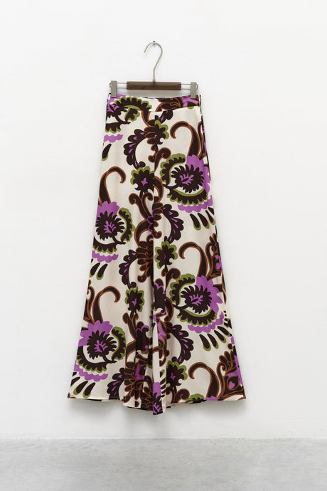THE PRINTED PANTS