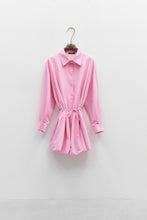 Cargar imagen en el visor de la galería, THE PINK BUBBLE SHIRT DRESS