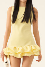 Cargar imagen en el visor de la galería, THE RUFFLE DRESS
