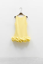 Cargar imagen en el visor de la galería, THE RUFFLE DRESS